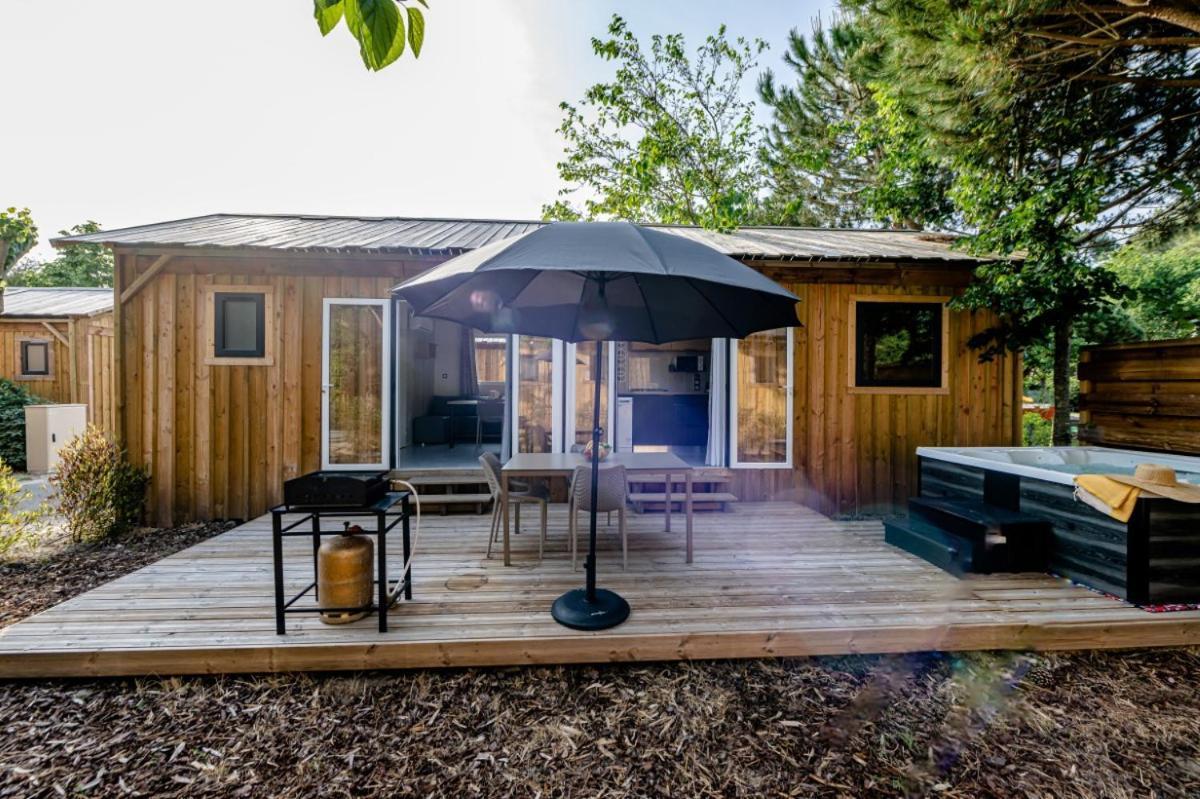 Camping Domaine Les Carrelets De Soulac - Maeva Selection エクステリア 写真
