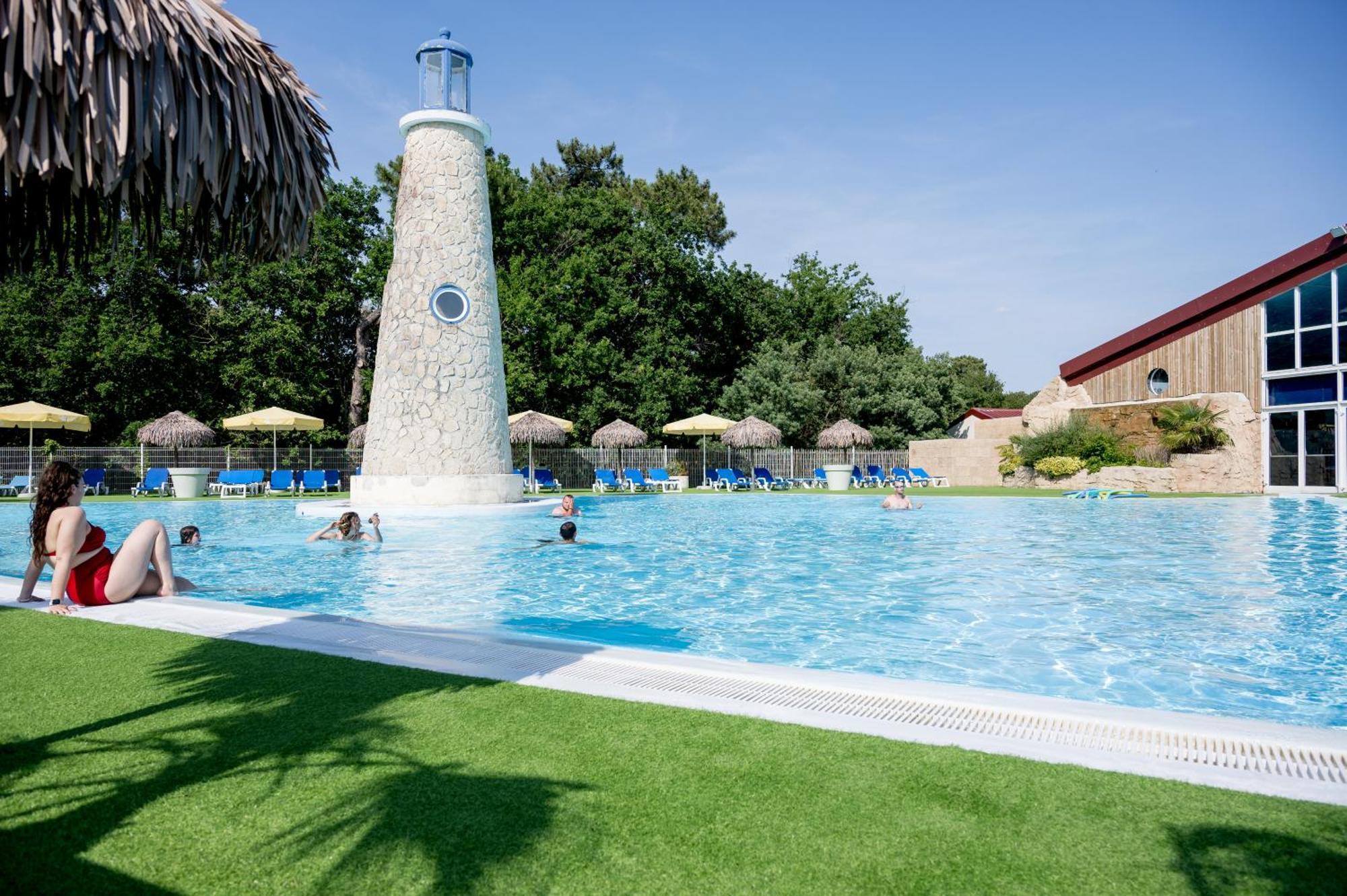 Camping Domaine Les Carrelets De Soulac - Maeva Selection エクステリア 写真